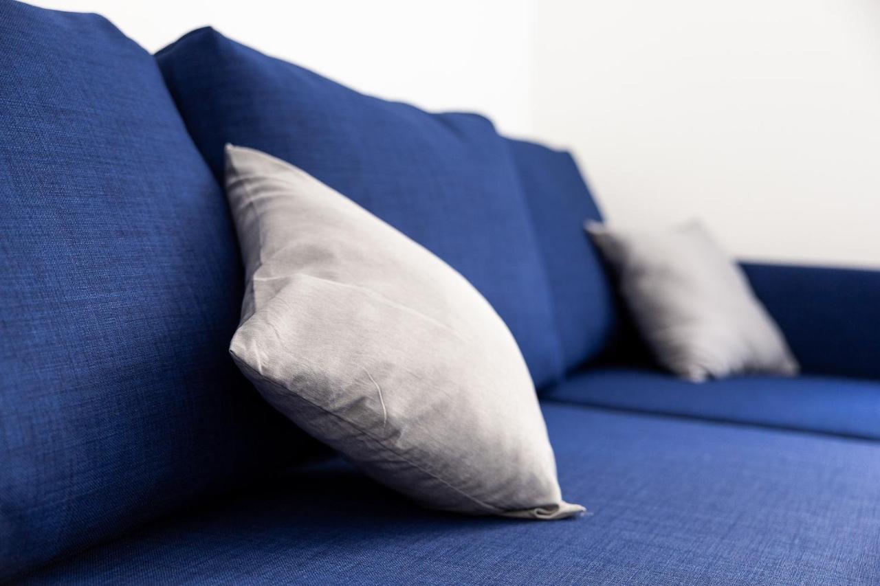 Apartments Am Neuen Theater - Altstadt - Zentral - Kueche - Wifi - Powered By Ko-Living ハレ エクステリア 写真