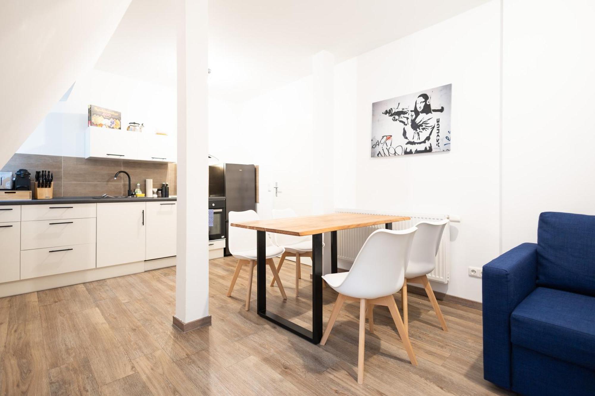 Apartments Am Neuen Theater - Altstadt - Zentral - Kueche - Wifi - Powered By Ko-Living ハレ エクステリア 写真