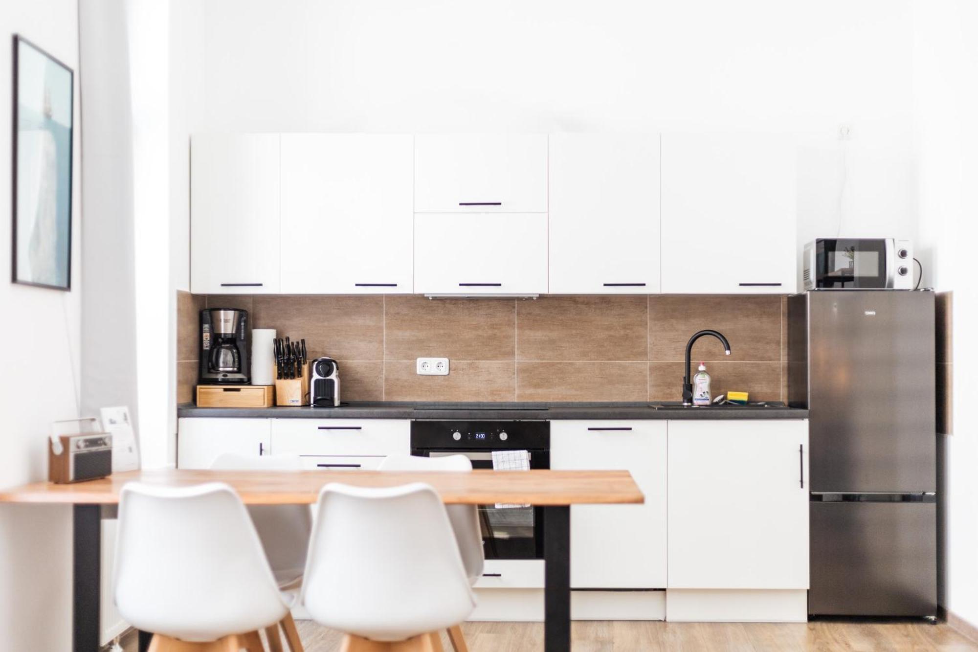 Apartments Am Neuen Theater - Altstadt - Zentral - Kueche - Wifi - Powered By Ko-Living ハレ エクステリア 写真