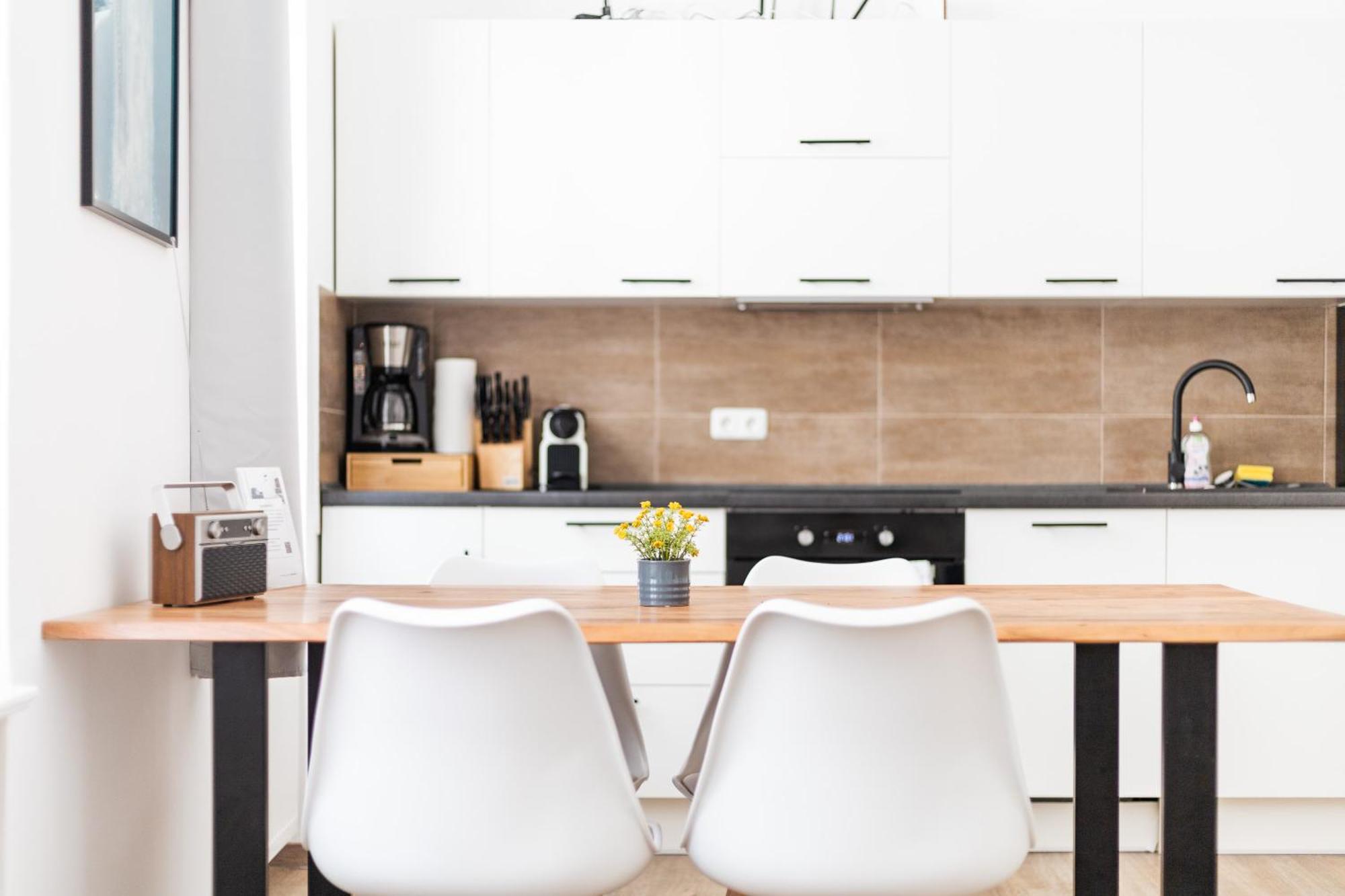Apartments Am Neuen Theater - Altstadt - Zentral - Kueche - Wifi - Powered By Ko-Living ハレ エクステリア 写真